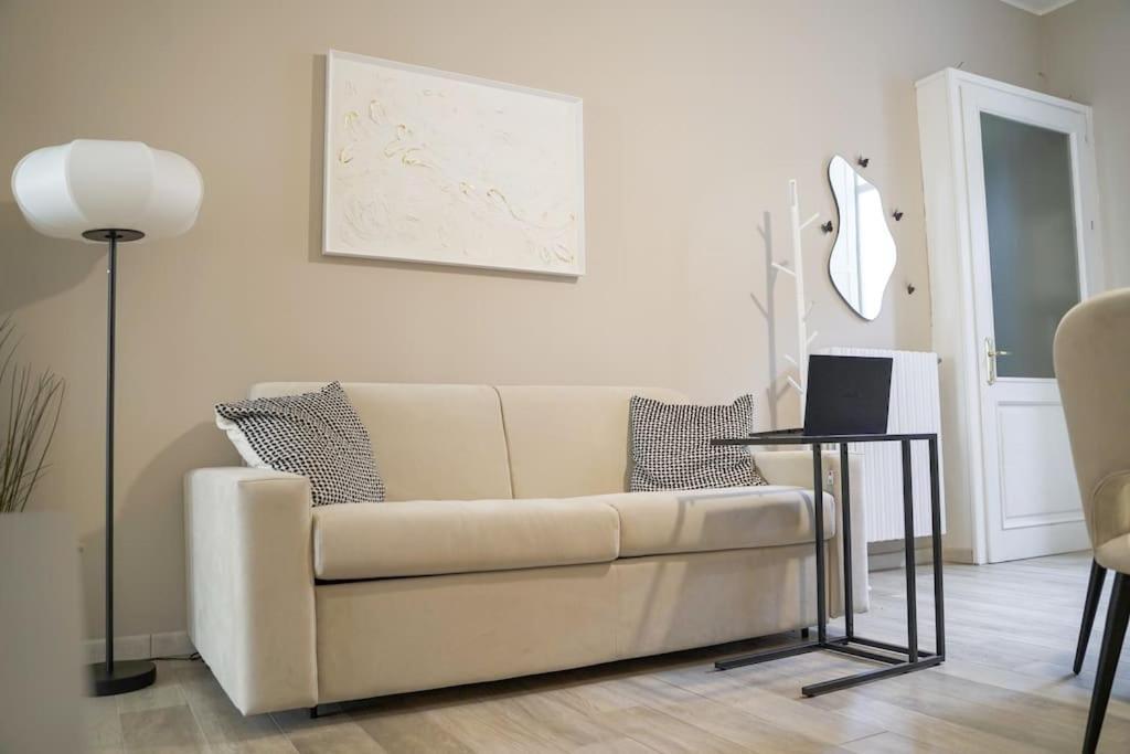 Gioberti Apartments Torino Esterno foto